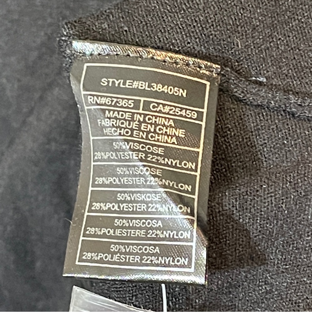BB Dakota by Steve Madden Vneck Black Sweater S - Picture 4 of 5